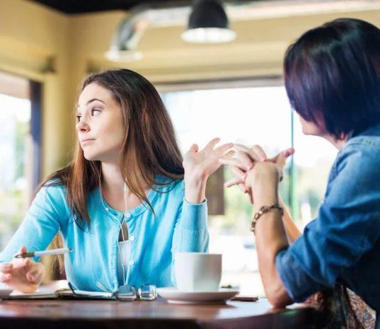 Hãy mạnh dạn phớt lờ câu hỏi của người kia nếu như họ không quan tâm đến thái độ của bạn