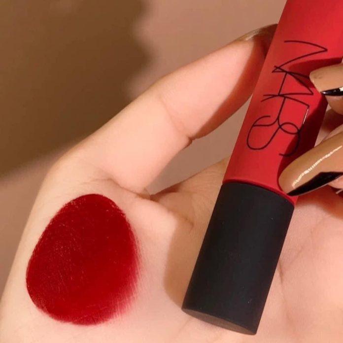 Thiết kế trẻ trung phá cách của thỏi son Nars Air Matte Lip Color Power Trip