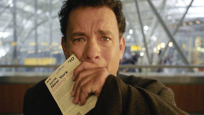 Vai diễn Viktor trong The Terminal của Tom Hanks đã lấy đi không ít nước mắt của khán giả (Ảnh: Internet)