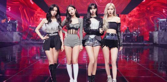 BLACKPINK có những màn giao lưu với fans sau buổi concert. (Ảnh: Internet)
