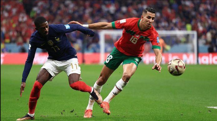Dembele thi đấu mờ nhạt trên hàng công của tuyển Pháp trước Maroc ở bán kết World Cup 2022 (Ảnh: Internet)