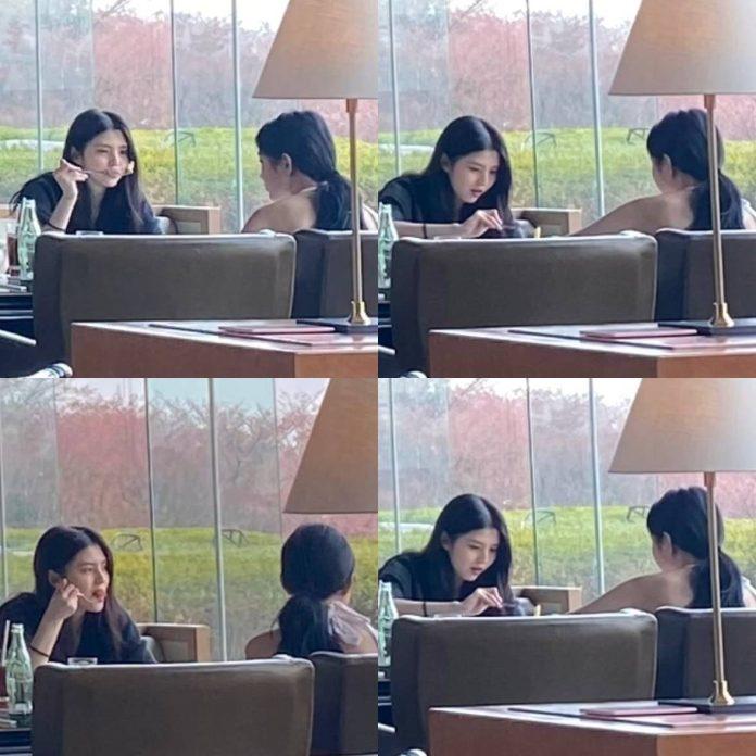 Tình bạn giữa Han So Hee và Go Yoon Jung gần đây đang thu hút nhiều sự chú ý của cộng đồng mạng (Nguồn: internet).
