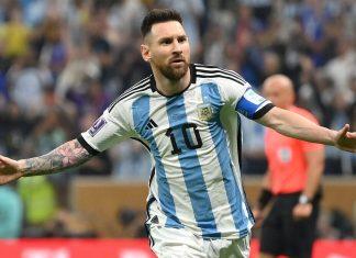 Messi ăn mừng sau khi có bàn thắng thứ 6 tại World Cup 2022 giúp Argentina vượt lên trước Pháp trong trận chung kết (Ảnh: Internet)