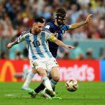 Messi đã trình diễn một thứ bóng đá mê hoặc tại World Cup 2022 (Ảnh: Internet)