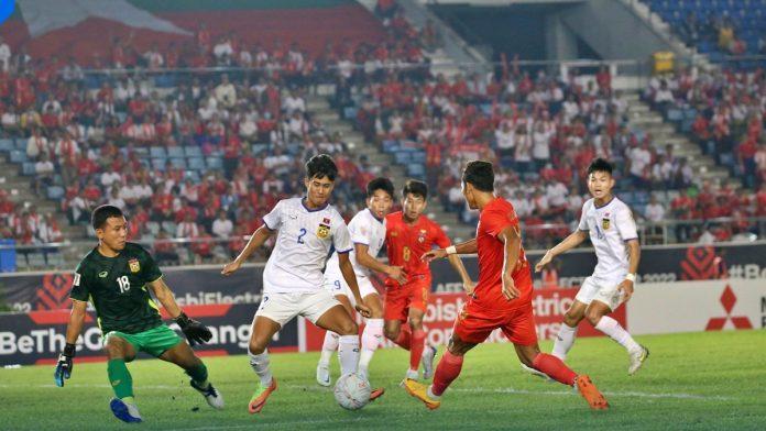 Hòa 2-2, cả Myanmar và Lào cùng có 1 điểm và chấp nhận chia tay sớm AFF Cup 2022. (Ảnh: Internet)