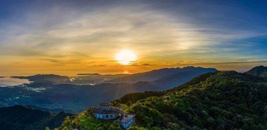 Bạn đã biết top 5 ngọn núi đẹp nhất ở Việt Nam chưa? (Nguồn: Internet).