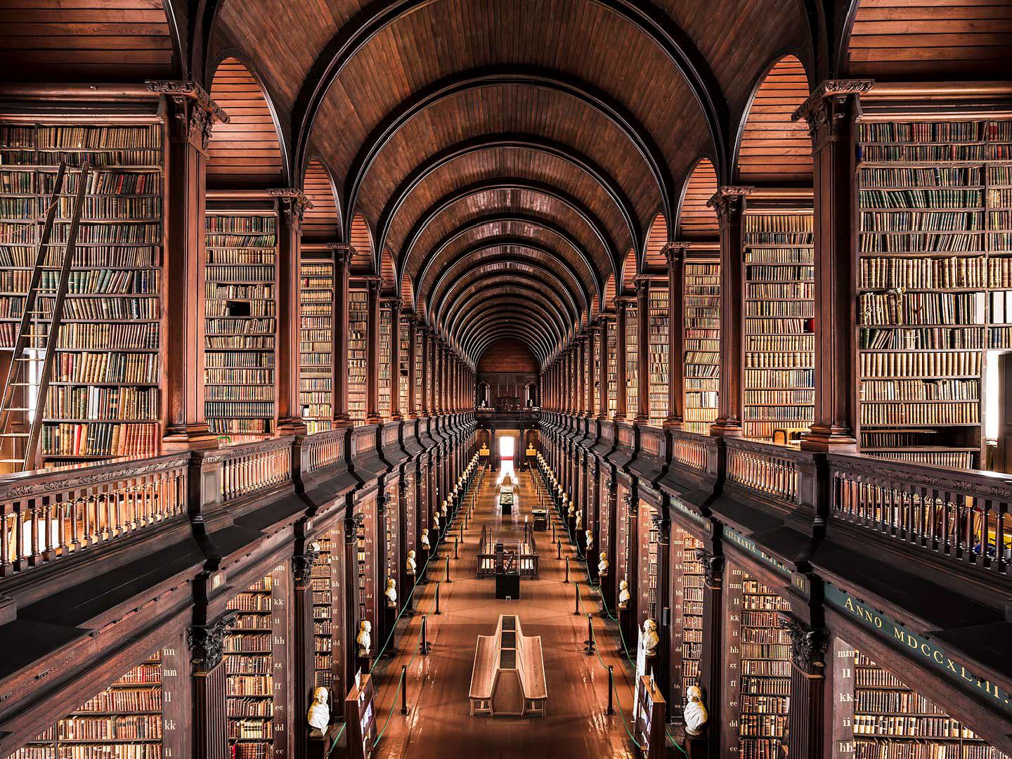 Bảo tàng văn học Dublin, noi chưa hàng nghìn đầu sách nổi tiếng trên thế giới (Ảnh: Internet).