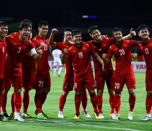 Ngày 17/12 ĐTVN sẽ di chuyển sang Lào
