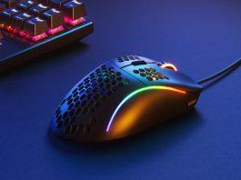 Chuột chơi game được thiết kế đặc biệt với nhiều nút bấm (Ảnh: Internet)