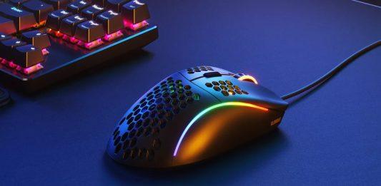 Chuột chơi game được thiết kế đặc biệt với nhiều nút bấm (Ảnh: Internet)