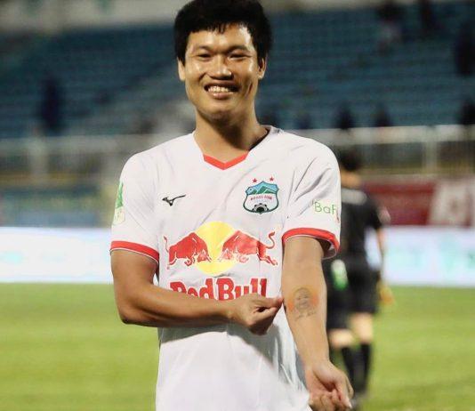 trở thành cầu thủ tự do