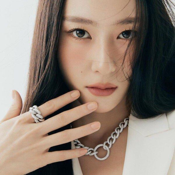 Krystal f(x) (Ảnh: Internet)