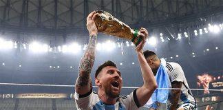 Messi cùng các đồng đội giành chức vô địch World Cup 2022 (Ảnh: Internet)