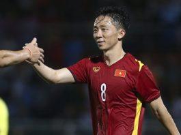 Ngọc Quang có bàn thắng đầu tiên trong kỳ AFF Cup đầu tiên của sự nghiêp.