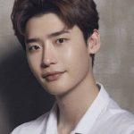 Hiện tại anh là một trong những nam diễn viên hàng đầu K-biz