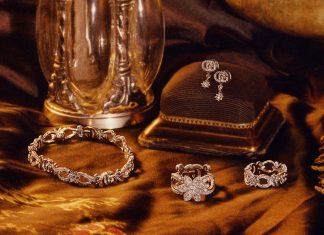 10 loại trang sức giúp bạn “đọc vị” người khác dễ như bỡn