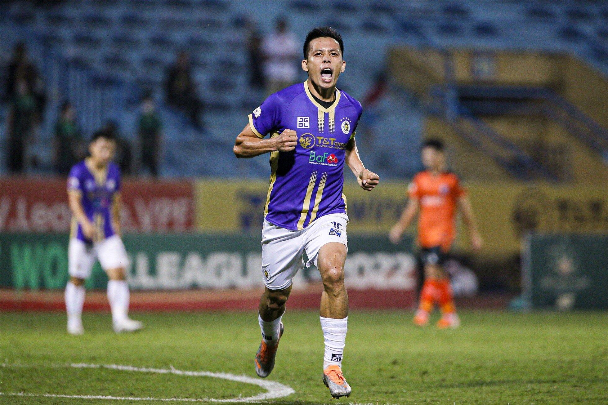 Văn Quyết cũng được bầu chọn là cầu thủ hay nhất của Hà Nội FC trong mùa giải vừa qua (Ảnh: Internet)