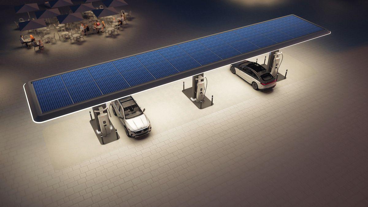 Mercedes sẽ có hệ thống trạm sạc xe điện của riêng mình (Ảnh: Internet)