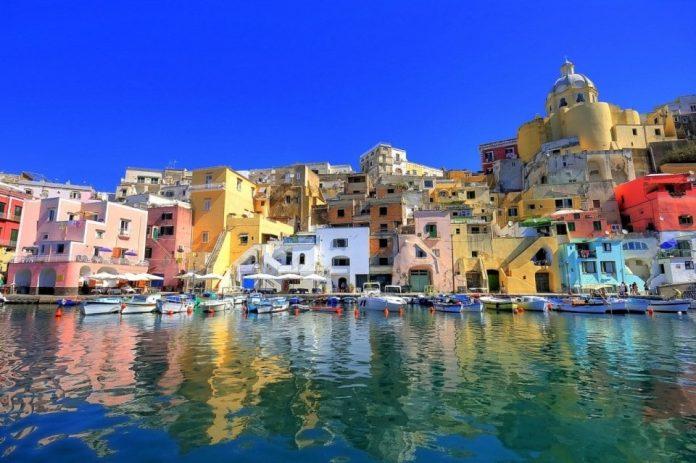 Bờ biển Amalfi - Nguồn: Internet