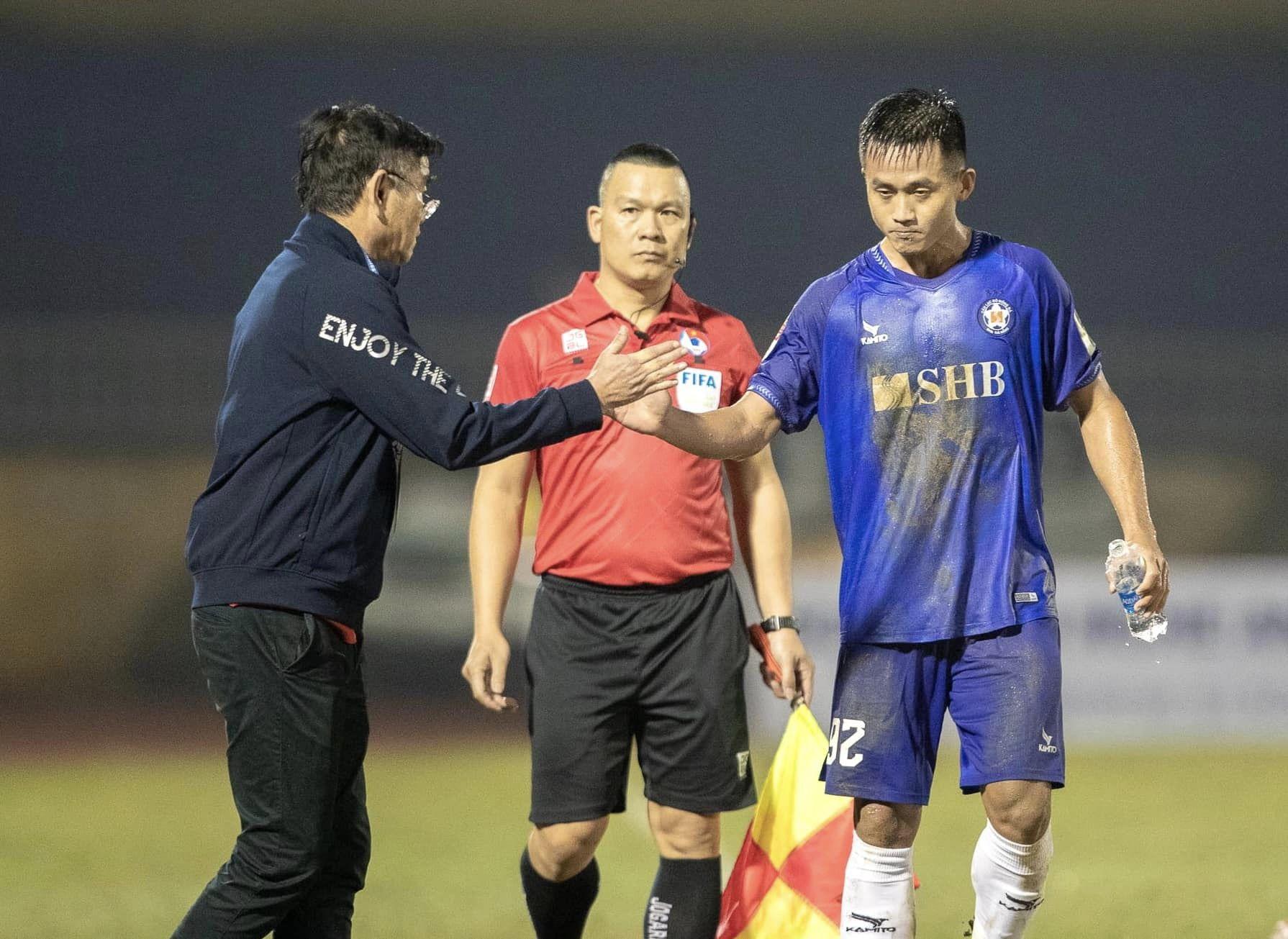 CLB Đà Nẵng đã có bàn thắng gỡ hòa ở phút 45+1 do công của Hà Minh Tuấn (Ảnh: Internet)
