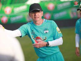 HLV Kiatisak đặt mục tiêu vào được top 5 V.League 2023