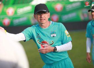 HLV Kiatisak đặt mục tiêu vào được top 5 V.League 2023