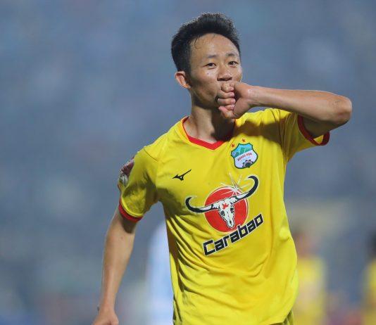 Châu Ngọc Quang đã thi đấu tỏa sáng có cho mình 2 bàn thắng.