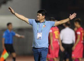 HLV Vũ Tiến Thành: Mục tiêu của CLB TP.HCM cao hơn vé trụ hạng