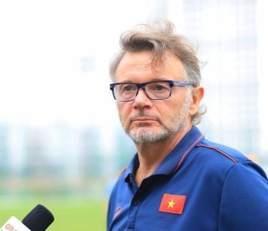 HLV Philippe Troussier mong muốncác giải Vô địch Quốc gia đá liên tục 10 tháng