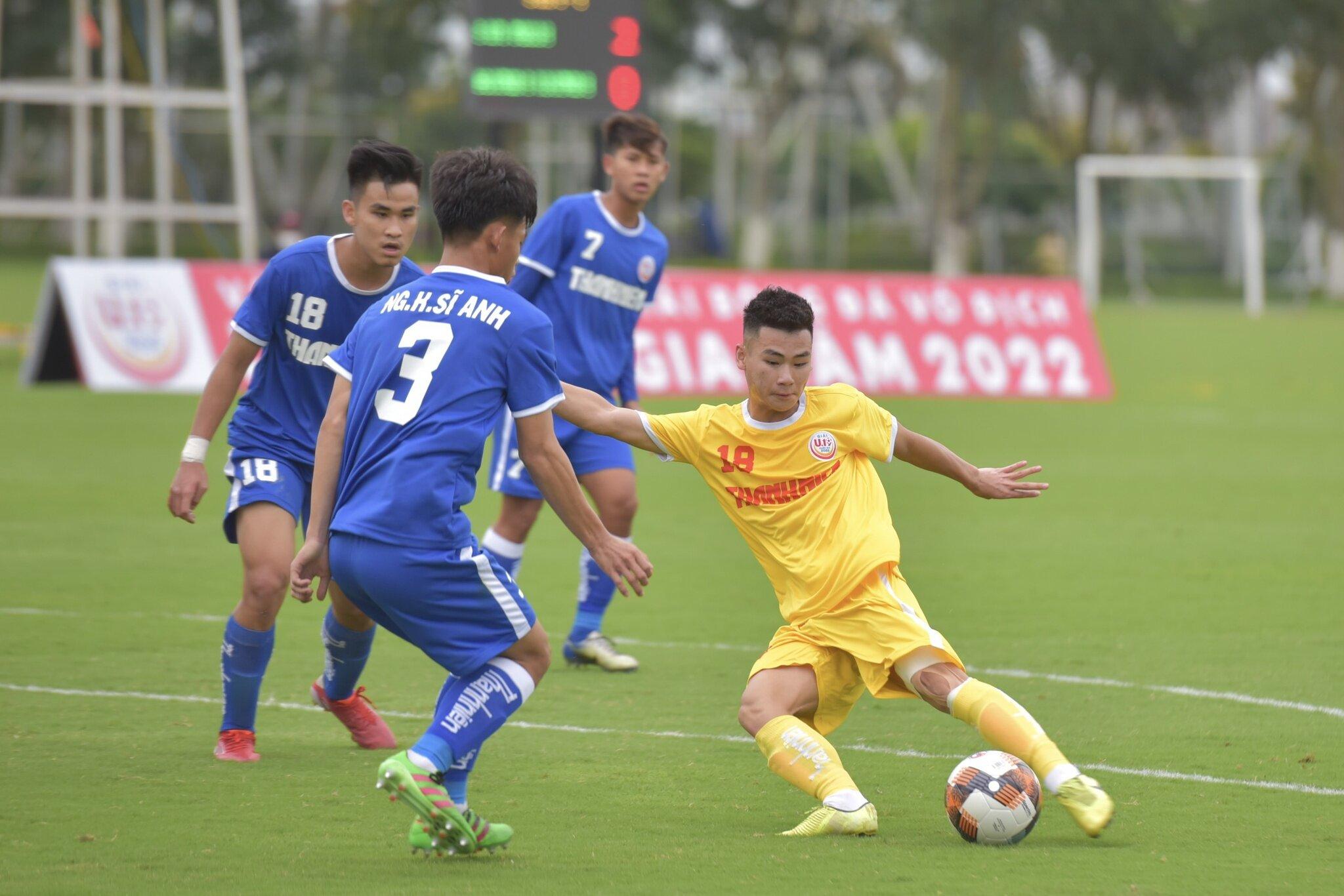 Tiền vệ Nguyễn Anh Tú gia nhập Hòa Bình FC (Ảnh: Internet)