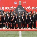 Đội tuyển nữ Việt Nam đón cúp vàng World Cup 2023