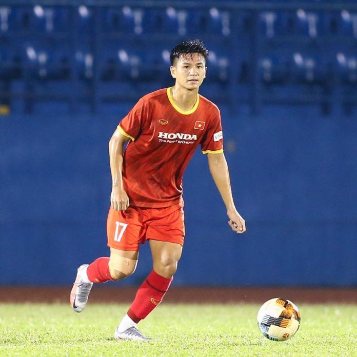 Ngô Đức Hoàng sinh năm 2002 và trưởng thành từ lò đào tạo trẻ Hà Nội FC, hiện tại đang tập trung cùng ĐT U23 Việt Nam (Ảnh: Internet)