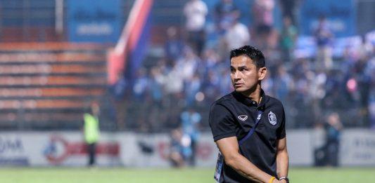 HLV Kiatisuk làm Tổng thư ký của LĐBĐ Thái Lan