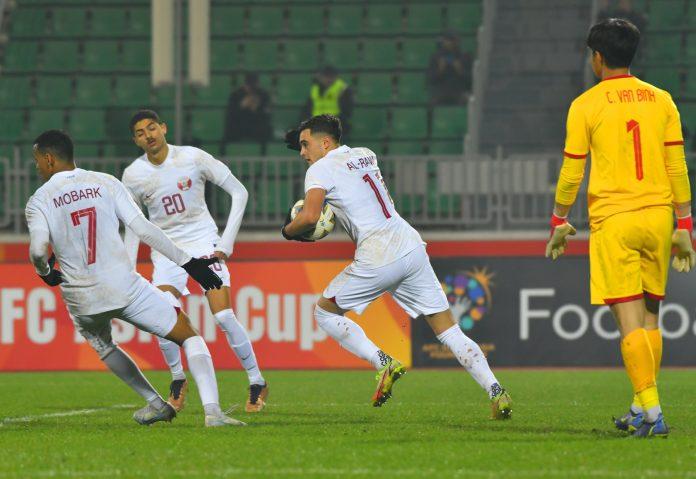 U20 Qatar có bàn gỡ trên chấm luân lưu ở phút 83 của hiệp 2 (Ảnh: Internet)
