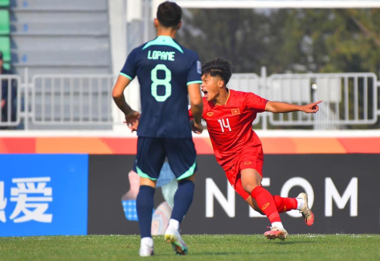 Футбол кубок азии до 20 лет. Afc u20 asian cup uzbekistan 2023. Футбол кубок азии до 20 лет. Аббос файзуллаев в кубок азии. Молодые футболисты.