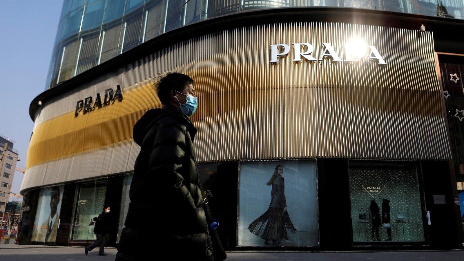 Nhà mốt PRADA điêu đứng vì scandal của các đại sứ thương hiệu (Ảnh: Internet)