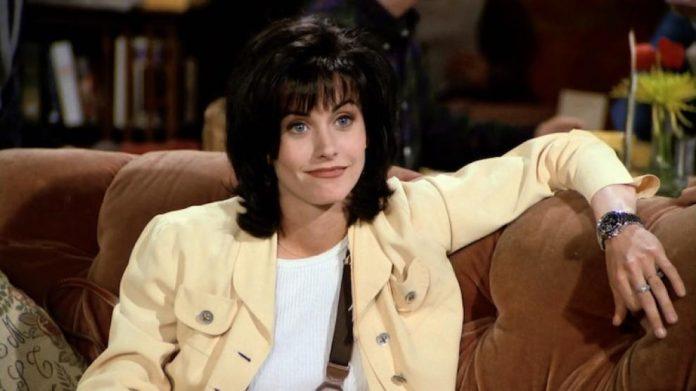 Hình ảnh của Courteney Cox trong ‘Friends’ (Ảnh: Internet)