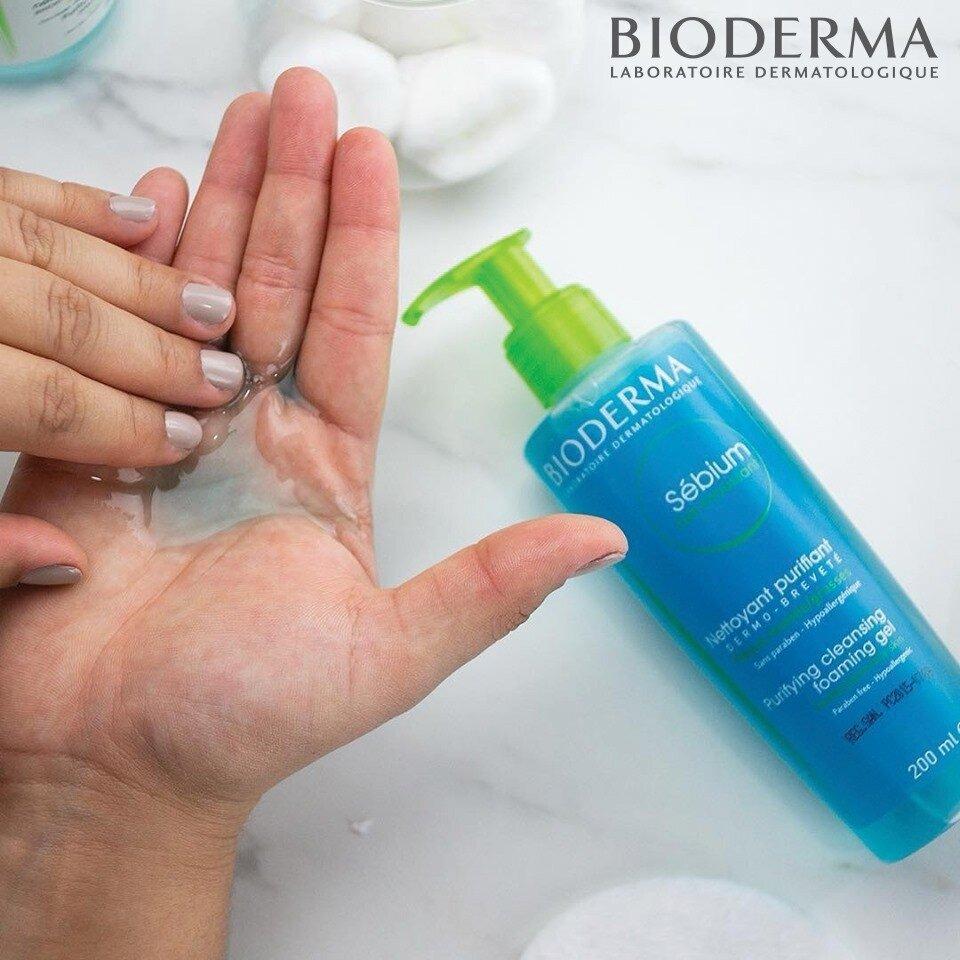 Công dụng làm sạch và bảo vệ da của Bioderma Sebium Gel Moussant.