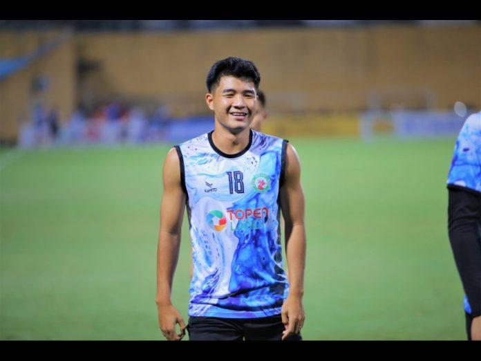 Hà Đức Chinh đã có pha lập công cho đội bóng Bình Định sau hơn 2 năm chưa ghi được bàn thắng nào ở giải bóng đá chuyên nghiệp hàng đầu Việt Nam. (Ảnh: Internet)