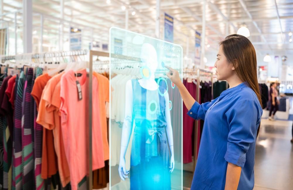 AI có thể giúp chúng ta mua sắm quần áo tiện lợi hơn rất nhiều (Ảnh: Internet)