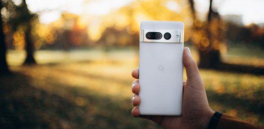 Điện thoại Pixel luôn được cập nhật Android sớm hơn các hãng khác (Ảnh: Internet)