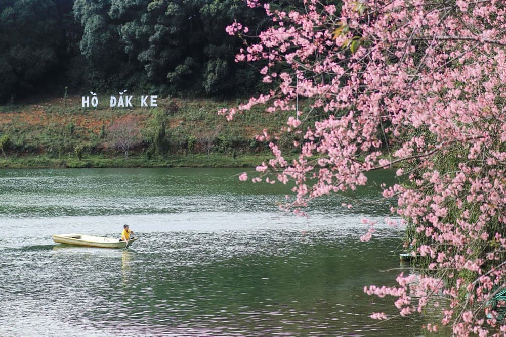 Thiên đường thơ mộng - Hồ Đắk Ke (Nguồn: Internet)