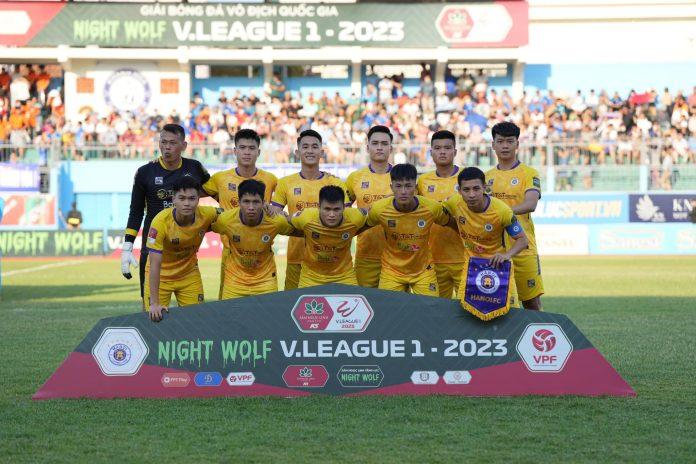 CLB Khánh Hòa 1-2 Hà Nội FC (Ảnh: Internet)