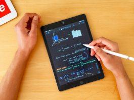 Apple Pencil giúp bạn viết trên iPad giống như trên giấy thật (Ảnh: Internet)