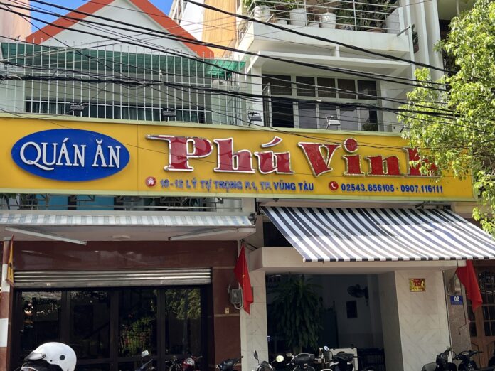 Quán cơm Phú Vinh phục vụ món ăn gia đình tươi ngon mỗi ngày. (Nguồn ảnh: Internet)