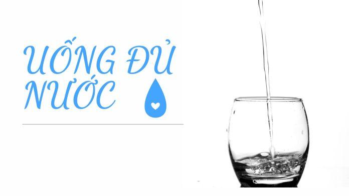 Uống đủ nước là một cách để duy trì lối sống lành mạnh (Nguồn: BlogAnChoi)