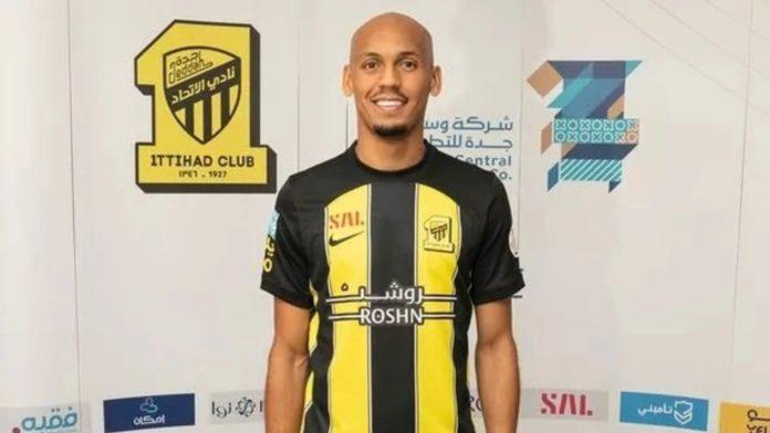 Fabinho đến Ả Rập thi đấu, vị trí tiền vệ phòng ngự chưa có người thay thế phù hợp (nguồn ảnh: Internet)