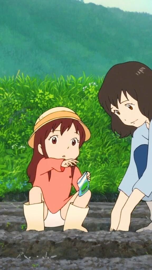 Yuki lém lỉnh theo mẹ học làm nông dân (Nguồn: internet)