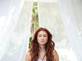 Yoga giúp bạn thư giãn và bình tĩnh . (Nguồn: Internet)