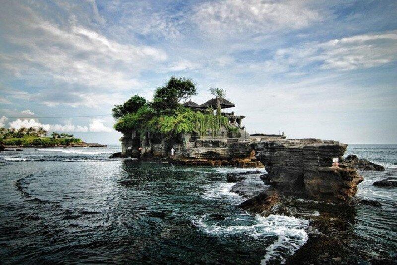 Tanah Lot Bali Indonesia - Nguồn: Internet